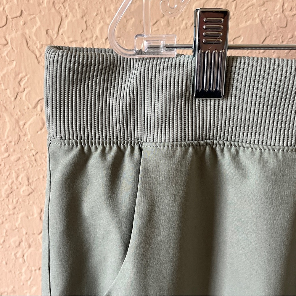 Coral Bay Energy Aloe Green Pull-On Capri Pants Women's 1X Stretch Waist - Picture 16 of 16